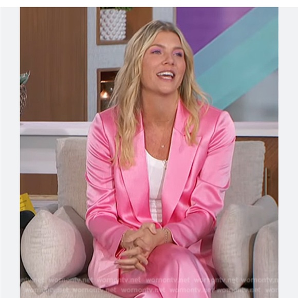 Alice and Olivia Denny Notch Collar Boyfriend Blazer - Picture 2 of 14